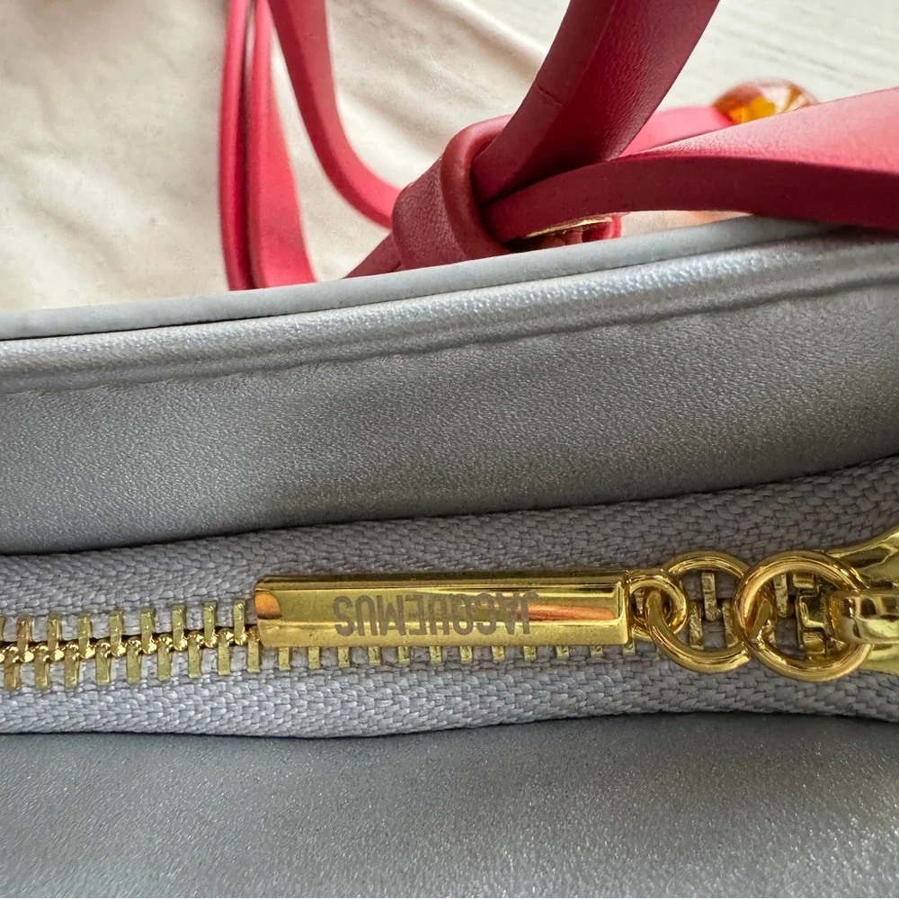 Jacquemus Le Bisou Perle Leather Silver Shoulder Bags - Picture 6 of 8